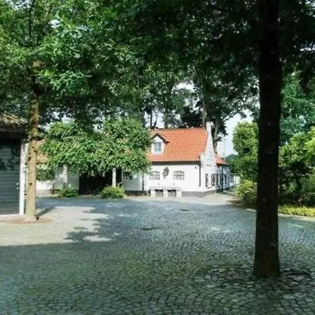 Boshuis Vrijstaand Op Oud Landgoed Сasa de vacaciones *